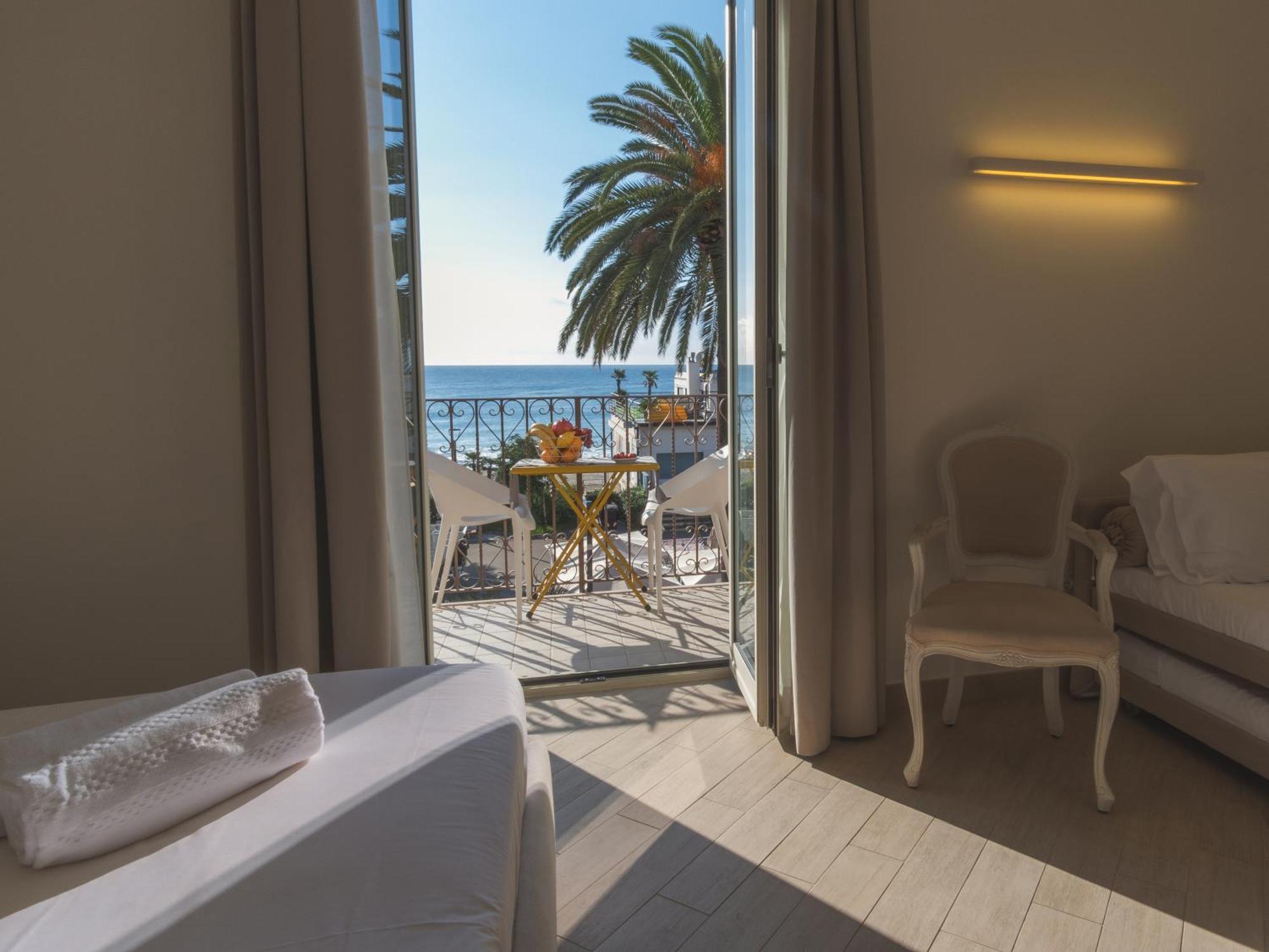 פינאלה ליגורה Hotel San Pietro Palace מראה חיצוני תמונה