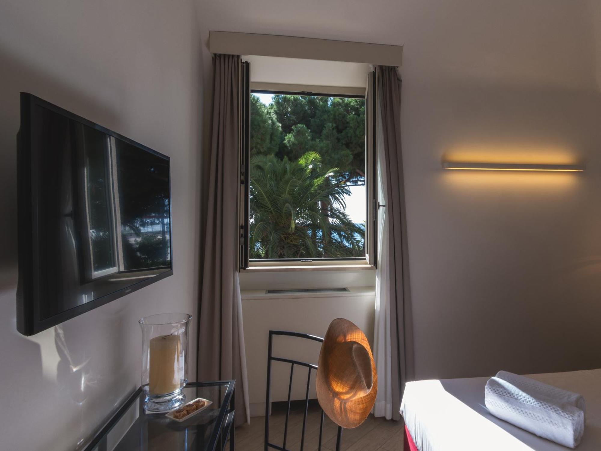 פינאלה ליגורה Hotel San Pietro Palace מראה חיצוני תמונה