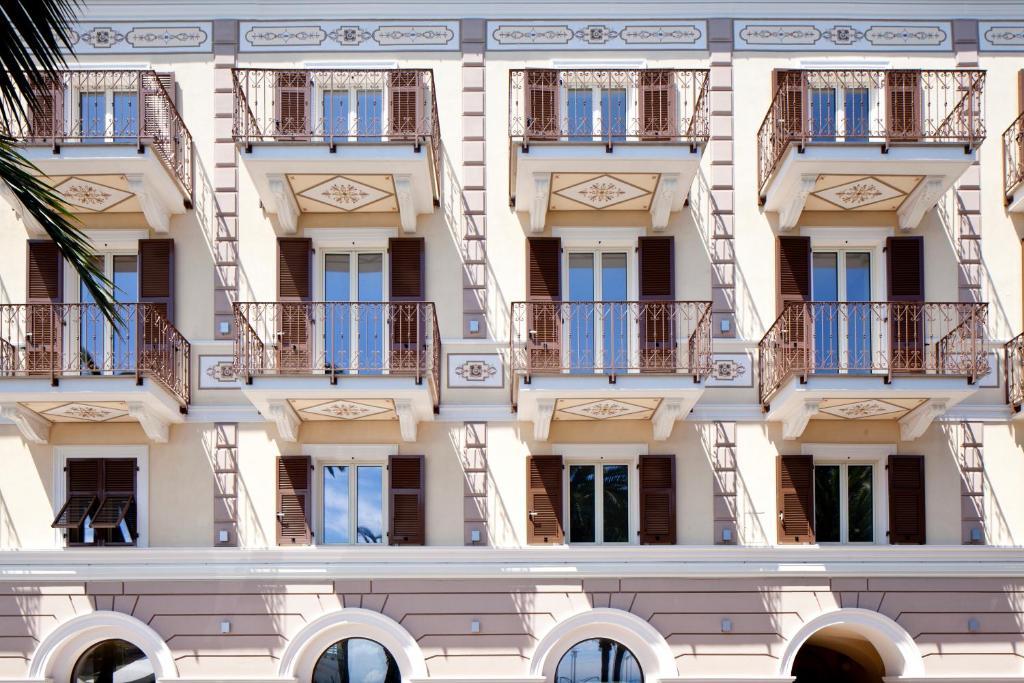 פינאלה ליגורה Hotel San Pietro Palace מראה חיצוני תמונה