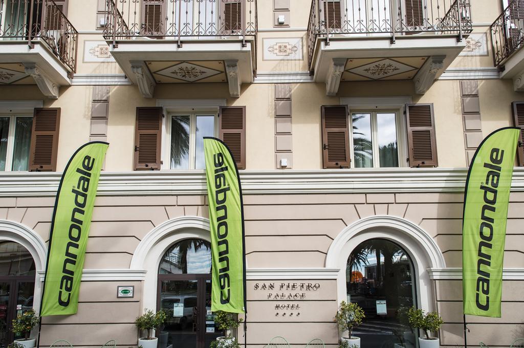 פינאלה ליגורה Hotel San Pietro Palace מראה חיצוני תמונה