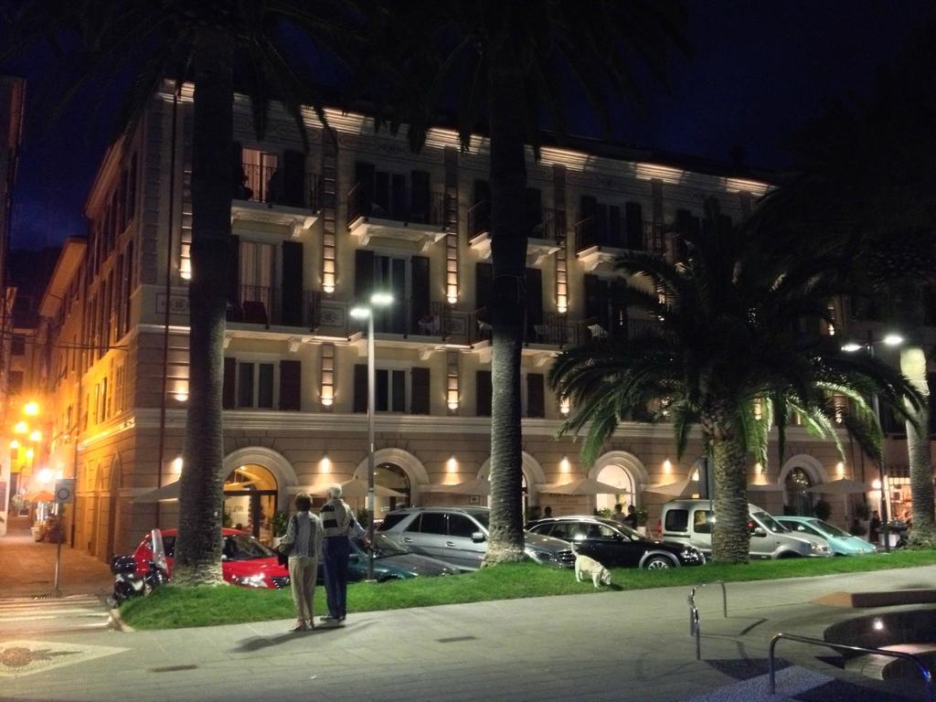פינאלה ליגורה Hotel San Pietro Palace מראה חיצוני תמונה